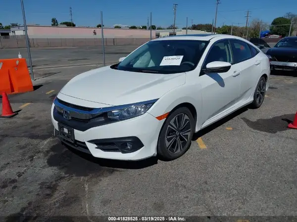 JHMFC1F76JX035046 2018 HONDA CIVIC - Image 2