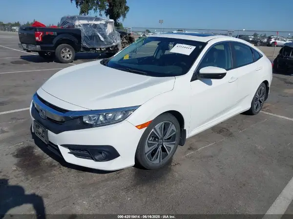 JHMFC1F77JX001391 2018 HONDA CIVIC - Image 2