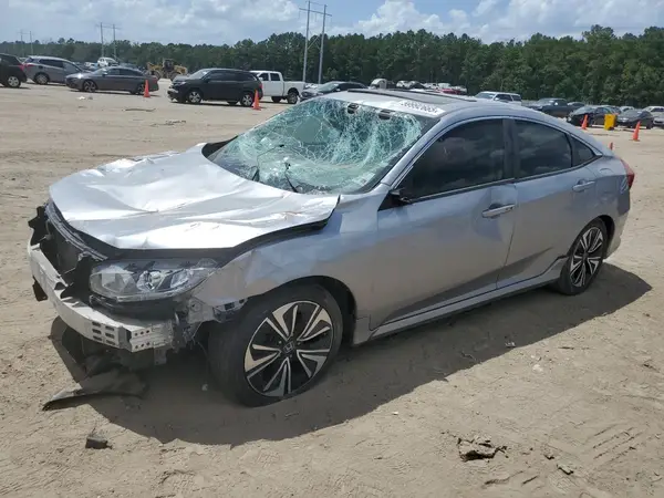 JHMFC1F77JX003657 2018 HONDA CIVIC - Image 1