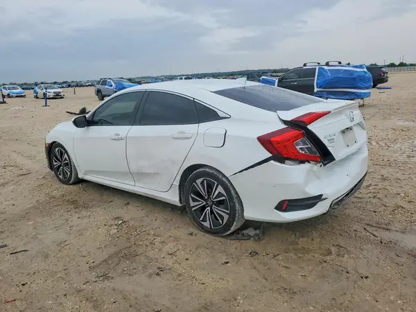 JHMFC1F77JX003688 2018 HONDA CIVIC - Image 2