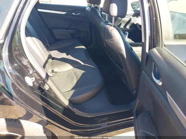 JHMFC1F77JX012407 2018 HONDA CIVIC - Image 8