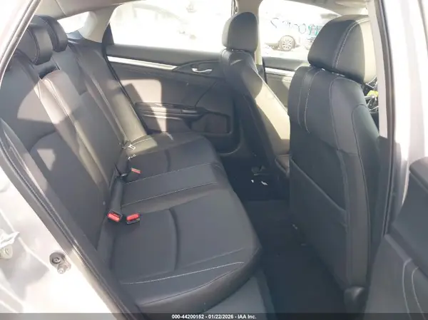 JHMFC1F77JX018384 2018 HONDA CIVIC - Image 8