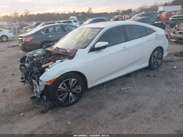 JHMFC1F77JX040319 2018 HONDA CIVIC - Image 2