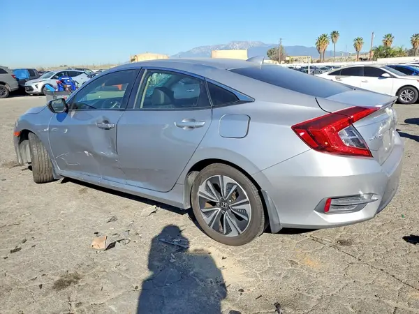 JHMFC1F78JX007393 2018 HONDA CIVIC - Image 2
