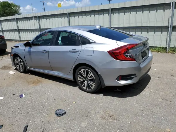 JHMFC1F78JX013825 2018 HONDA CIVIC - Image 2