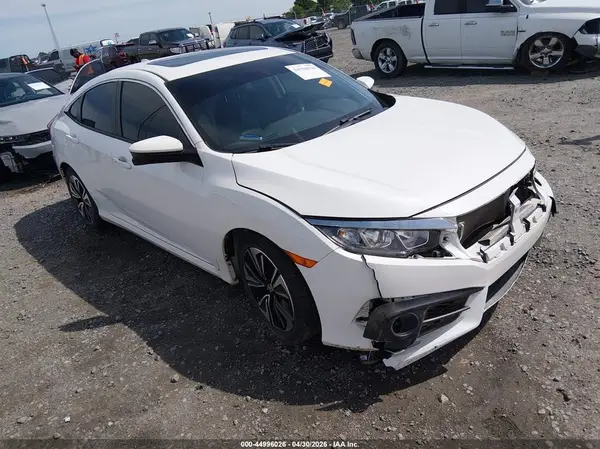 JHMFC1F78JX014778 2018 HONDA CIVIC - Image 1