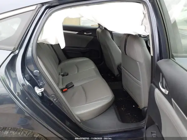 JHMFC1F78JX018510 2018 HONDA CIVIC - Image 8