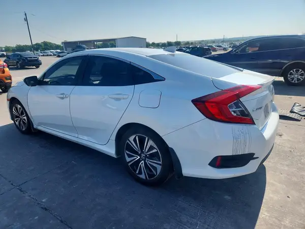 JHMFC1F78JX019589 2018 HONDA CIVIC - Image 2