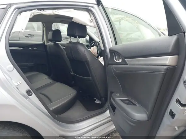 JHMFC1F78JX023724 2018 HONDA CIVIC - Image 8