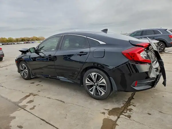 JHMFC1F78JX037106 2018 HONDA CIVIC - Image 2