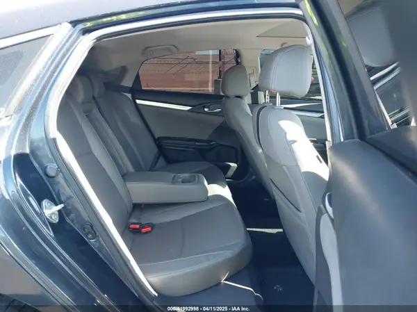 JHMFC1F79JX005233 2018 HONDA CIVIC - Image 8