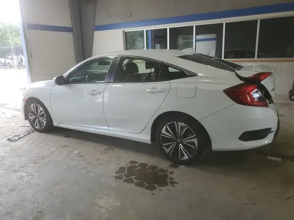 JHMFC1F79JX026048 2018 HONDA CIVIC - Image 2