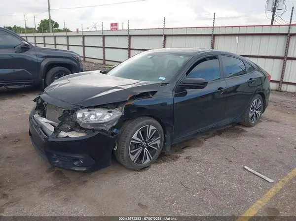 JHMFC1F79JX029709 2018 HONDA CIVIC - Image 2