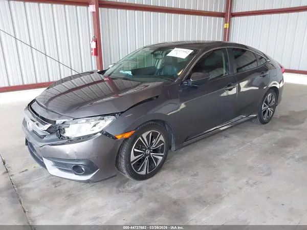 JHMFC1F79JX042444 2018 HONDA CIVIC - Image 2