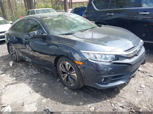 JHMFC1F79JX043058 2018 HONDA CIVIC - Image 1