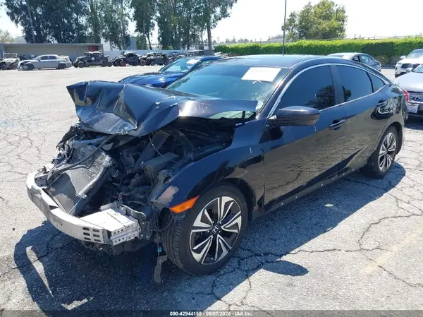 JHMFC1F7XJX004348 2018 HONDA CIVIC - Image 2
