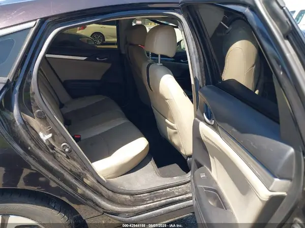 JHMFC1F7XJX004348 2018 HONDA CIVIC - Image 8