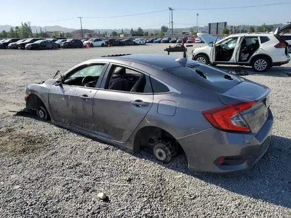 JHMFC1F7XJX013163 2018 HONDA CIVIC - Image 2