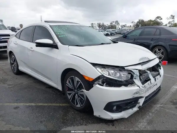 JHMFC1F7XJX039312 2018 HONDA CIVIC - Image 1