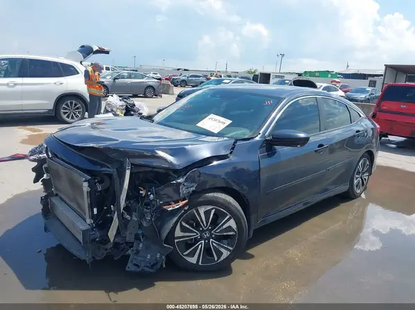 JHMFC1F86JX043219 2018 HONDA CIVIC - Image 2