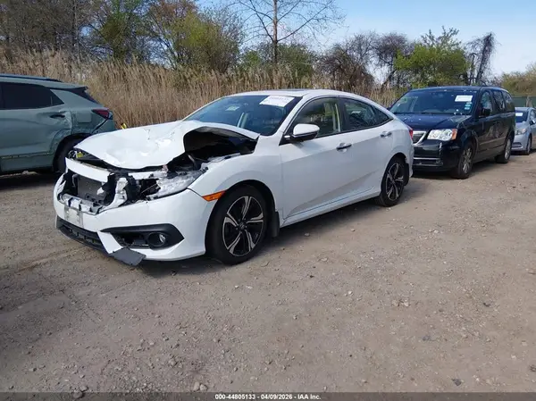 JHMFC1F90JX013402 2018 HONDA CIVIC - Image 2