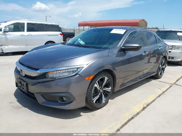 JHMFC1F90JX041698 2018 HONDA CIVIC - Image 2