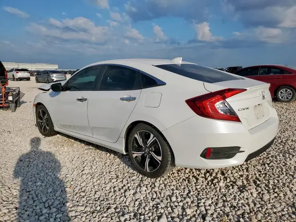 JHMFC1F91JX003915 2018 HONDA CIVIC - Image 2