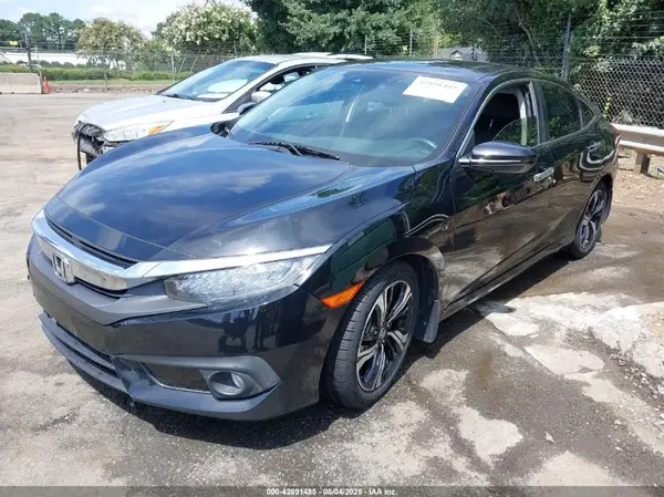 JHMFC1F91JX003929 2018 HONDA CIVIC - Image 2