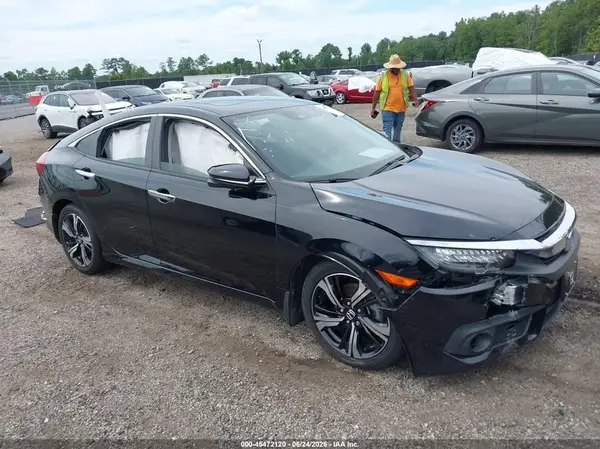 JHMFC1F91JX018446 2018 HONDA CIVIC - Image 1