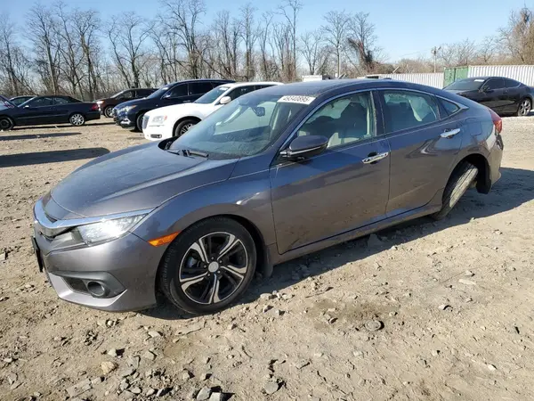 JHMFC1F91JX043928 2018 HONDA CIVIC - Image 1