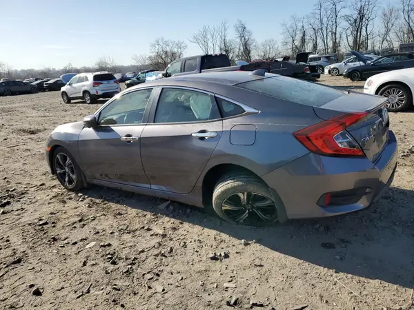 JHMFC1F91JX043928 2018 HONDA CIVIC - Image 2