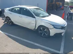 JHMFC1F93JX022823 2018 HONDA CIVIC