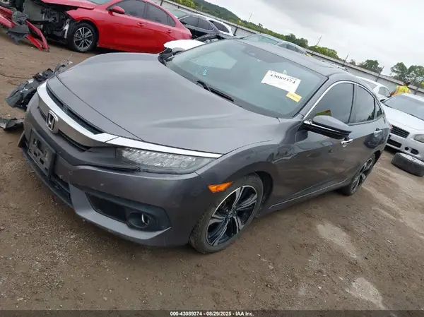 JHMFC1F93JX024703 2018 HONDA CIVIC - Image 2