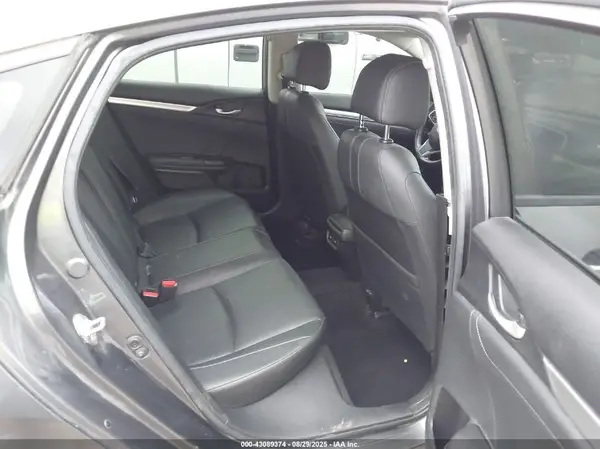 JHMFC1F93JX024703 2018 HONDA CIVIC - Image 8