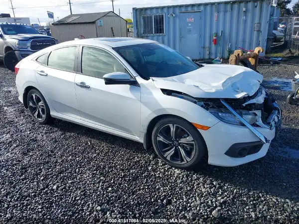 JHMFC1F93JX033417 2018 HONDA CIVIC - Image 1