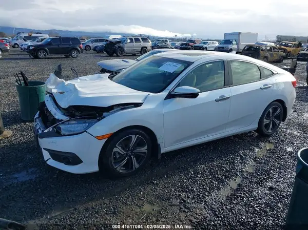 JHMFC1F93JX033417 2018 HONDA CIVIC - Image 2