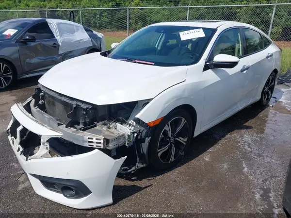 JHMFC1F94JX019896 2018 HONDA CIVIC - Image 2