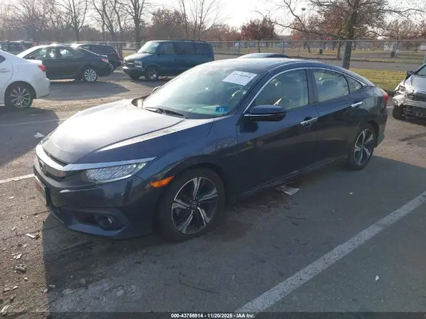 JHMFC1F94JX030428 2018 HONDA CIVIC - Image 2