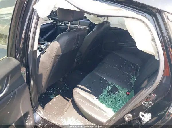 JHMFC1F94JX033409 2018 HONDA CIVIC - Image 8