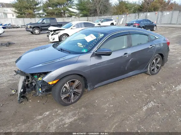JHMFC1F95JX025402 2018 HONDA CIVIC - Image 2