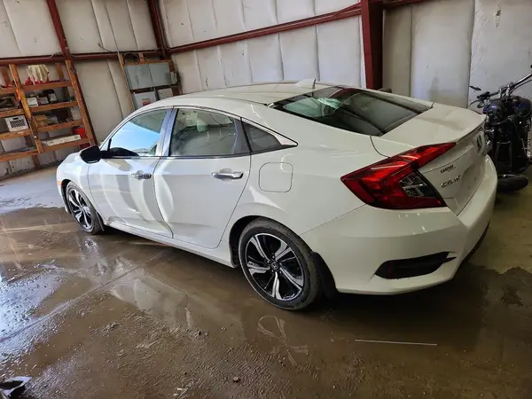 JHMFC1F95JX037937 2018 HONDA CIVIC - Image 2