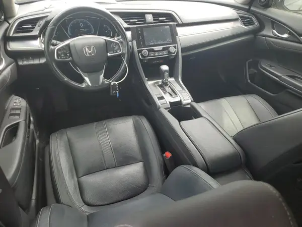 JHMFC1F96JX019883 2018 HONDA CIVIC - Image 8