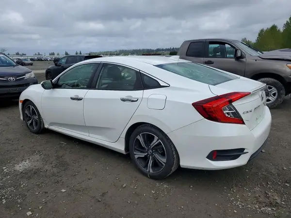 JHMFC1F96JX033847 2018 HONDA CIVIC - Image 2