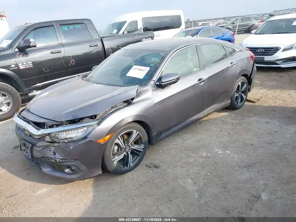 JHMFC1F96JX043326 2018 HONDA CIVIC - Image 2