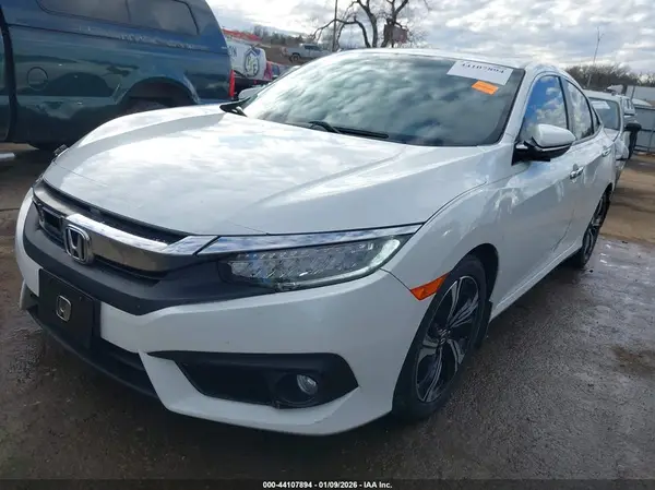 JHMFC1F97JX009119 2018 HONDA CIVIC - Image 2