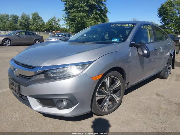 JHMFC1F97JX031654 2018 HONDA CIVIC - Image 2