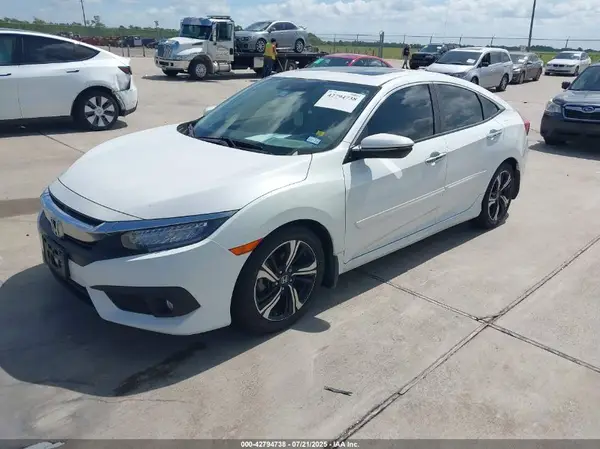 JHMFC1F98JX023630 2018 HONDA CIVIC - Image 2