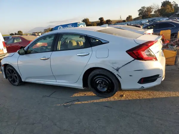 JHMFC1F98KX013813 2019 HONDA CIVIC - Image 2