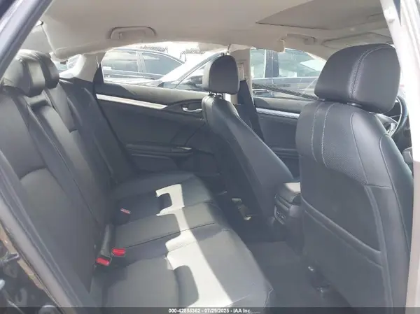 JHMFC1F99JX002995 2018 HONDA CIVIC - Image 8
