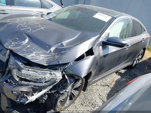 JHMFC1F99JX017982 2018 HONDA CIVIC - Image 2